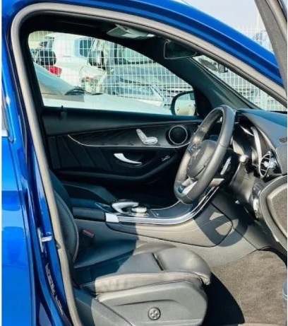 Mercedes-Benz GLC 200 Right Hand Drive 2.5 Diesel Automatic Full Option