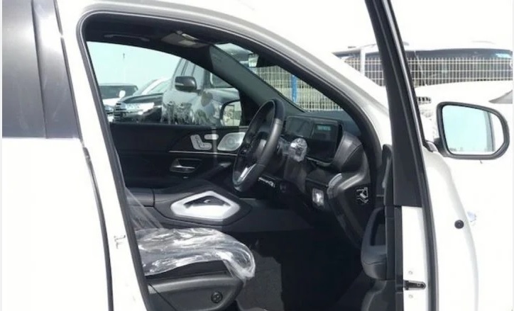 Mercedes-Benz GLE 300 AMG Line Right Hand Drive AM Diesel Automatic Full Option